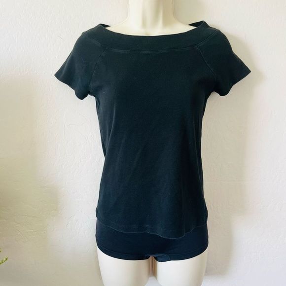 Jones New York Tops - Signature short sleeve boatneck tee black short sleeve 90s style xxs fits true s